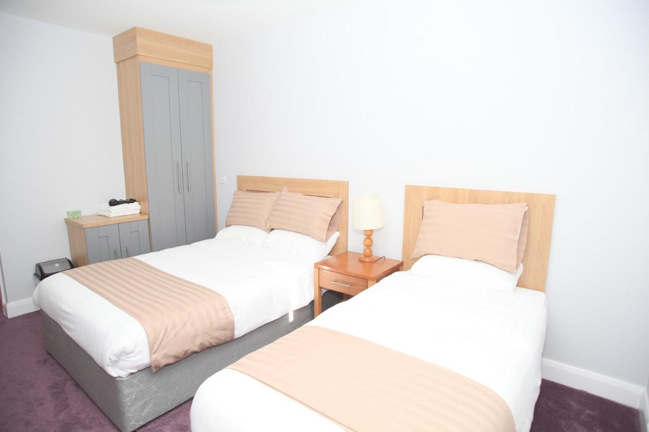 آثلون Home Inn المظهر الخارجي الصورة